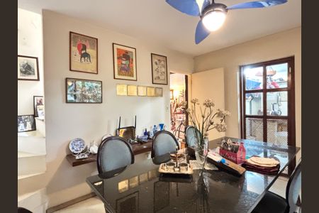 Casa para alugar com 400m², 4 quartos e 4 vagas Casa para alugar com 400m², 4 quartos e 4 vagasSala de Jantar