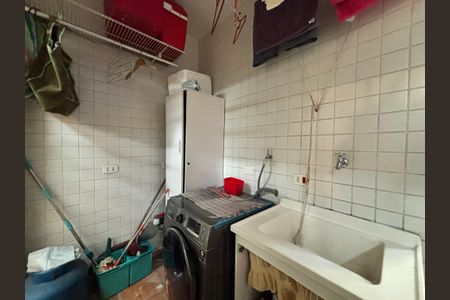 Casa para alugar com 400m², 4 quartos e 4 vagas Casa para alugar com 400m², 4 quartos e 4 vagasÁrea de Serviço