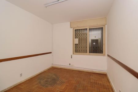 Casa à venda com 282m², 4 quartos e 8 vagas Casa à venda com 282m², 4 quartos e 8 vagasQuarto 1