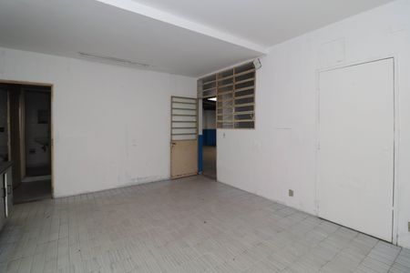 Casa à venda com 282m², 4 quartos e 8 vagas Casa à venda com 282m², 4 quartos e 8 vagasCozinha