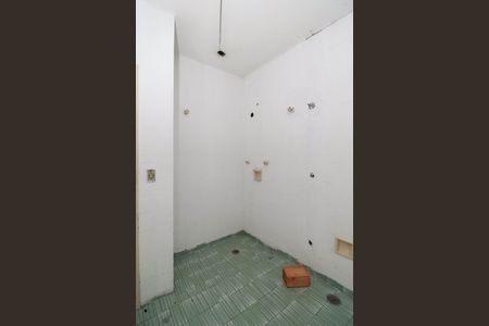 Casa à venda com 282m², 4 quartos e 8 vagas Casa à venda com 282m², 4 quartos e 8 vagasBanheiro 1