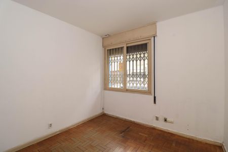 Casa à venda com 282m², 4 quartos e 8 vagas Casa à venda com 282m², 4 quartos e 8 vagasQuarto 4