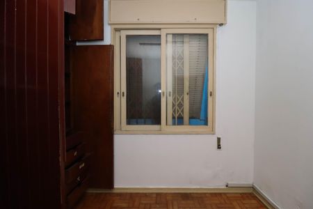 Casa à venda com 282m², 4 quartos e 8 vagas Casa à venda com 282m², 4 quartos e 8 vagasQuarto 3