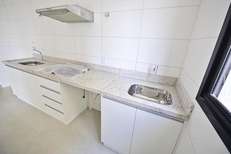 Apartamento à venda com 48m², 1 quarto e 1 vagaSala/Cozinha