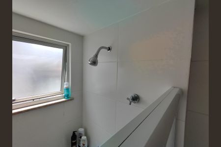 Apartamento à venda com 125m², 2 quartos e 2 vagas Apartamento à venda com 125m², 2 quartos e 2 vagasBanheiro da Suíte