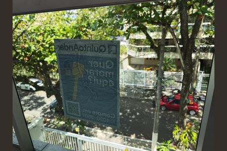 Apartamento à venda com 125m², 2 quartos e 2 vagas Apartamento à venda com 125m², 2 quartos e 2 vagasPlaquinha