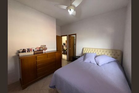 Casa à venda com 180m², 3 quartos e 1 vagaQuarto