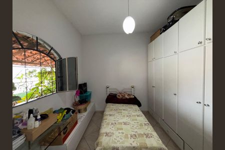 Casa à venda com 180m², 3 quartos e 1 vagaQuarto