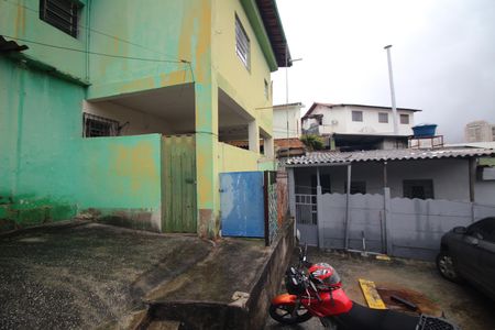 Casa à venda com 700m², 2 quartos e 8 vagasQuintal