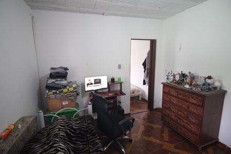 Casa à venda com 700m², 2 quartos e 8 vagasSala 2