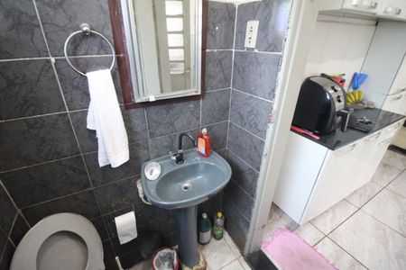 Casa à venda com 700m², 2 quartos e 8 vagasBanheiro
