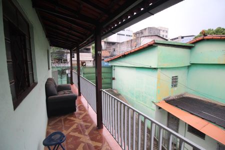 Casa à venda com 700m², 2 quartos e 8 vagasVaranda