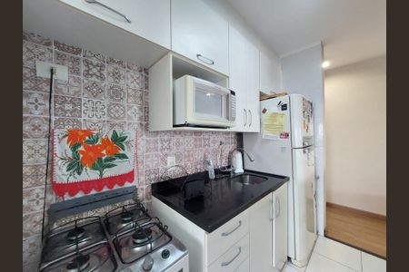 Apartamento à venda com 67m², 2 quartos e 1 vagaCozinha