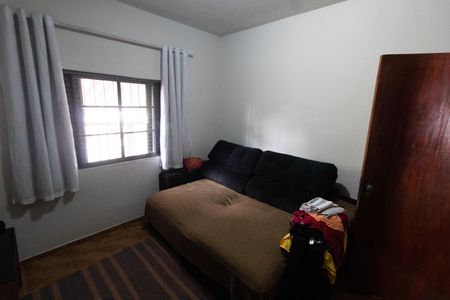 Casa à venda com 250m², 3 quartos e 3 vagas Casa à venda com 250m², 3 quartos e 3 vagasQuarto 1