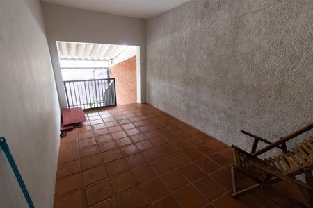 Casa à venda com 250m², 3 quartos e 3 vagas Casa à venda com 250m², 3 quartos e 3 vagasÁrea comum