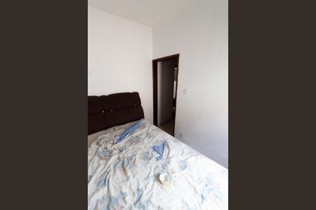 Casa à venda com 250m², 3 quartos e 3 vagas Casa à venda com 250m², 3 quartos e 3 vagasQuarto 2