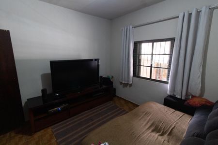 Casa à venda com 250m², 3 quartos e 3 vagas Casa à venda com 250m², 3 quartos e 3 vagasQuarto 1