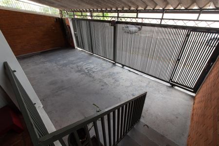 Casa à venda com 250m², 3 quartos e 3 vagas Casa à venda com 250m², 3 quartos e 3 vagasÁrea comum