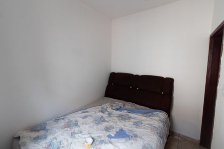 Casa à venda com 250m², 3 quartos e 3 vagas Casa à venda com 250m², 3 quartos e 3 vagasQuarto 2