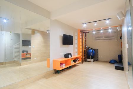 Casa de condomínio à venda com 356m², 5 quartos e 4 vagas Casa de condomínio à venda com 356m², 5 quartos e 4 vagasGaragem