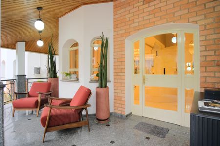 Casa de condomínio à venda com 356m², 5 quartos e 4 vagas Casa de condomínio à venda com 356m², 5 quartos e 4 vagasÁrea comum