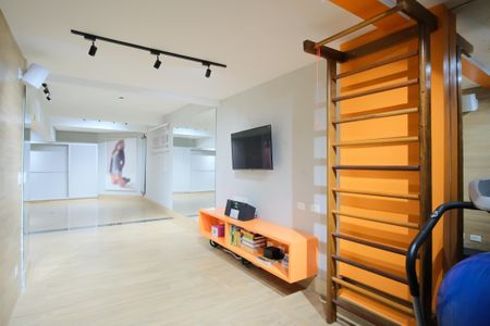 Casa de condomínio à venda com 356m², 5 quartos e 4 vagas Casa de condomínio à venda com 356m², 5 quartos e 4 vagasGaragem