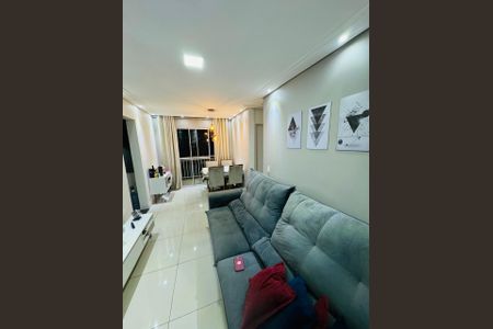 Sala de apartamento para alugar com 2 quartos, 110m² em Vila das Nacoes, Ferraz de Vasconcelos