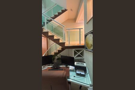 Casa à venda com 276m², 3 quartos e 3 vagasEscritório