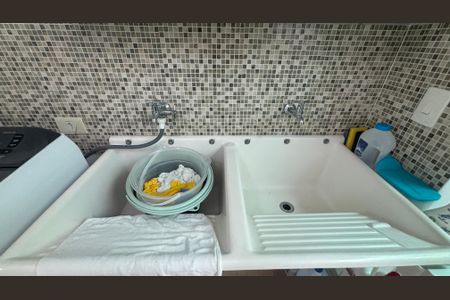 Casa à venda com 276m², 3 quartos e 3 vagasÁrea de Serviço