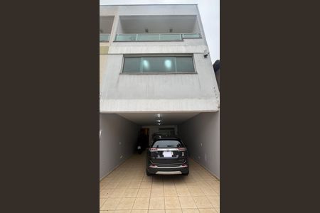 Casa à venda com 276m², 3 quartos e 3 vagasGaragem