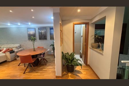 Sala de casa à venda com 3 quartos, 276m² em Vila Valparaíso, Santo André
