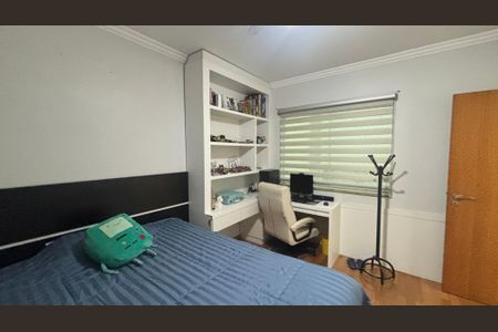 Casa à venda com 276m², 3 quartos e 3 vagasSuíte 3