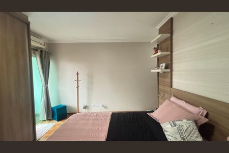 Casa à venda com 276m², 3 quartos e 3 vagasSuite