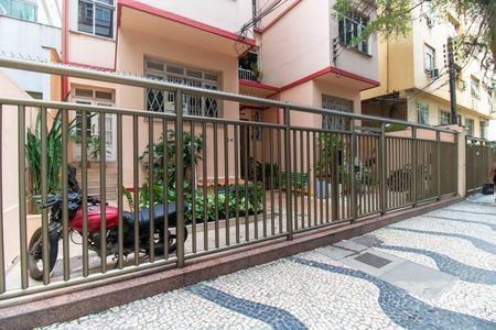 Apartamento à venda com 110m², 3 quartos e sem vaga Apartamento à venda com 110m², 3 quartos e sem vagaFachada