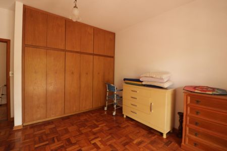 Casa para alugar com 358m², 3 quartos e 6 vagasQuarto 1