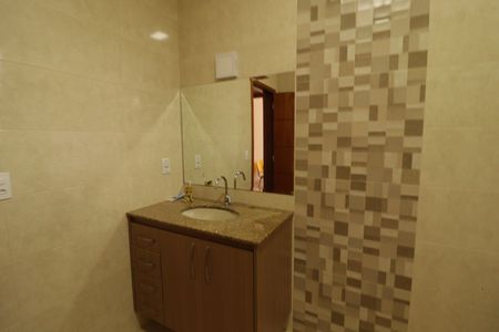 Casa para alugar com 358m², 3 quartos e 6 vagasBanheiro Social