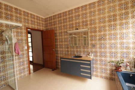 Casa para alugar com 358m², 3 quartos e 6 vagasBanheiro da Suíte