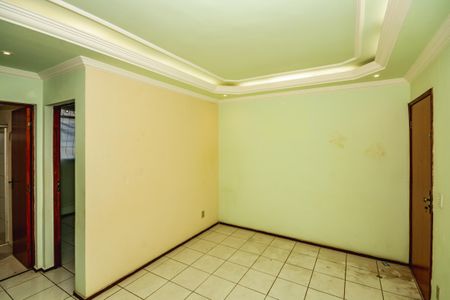 Sala de apartamento para alugar com 2 quartos, 48m² em Piratininga, Belo Horizonte