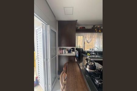 Casa à venda com 200m², 3 quartos e 2 vagasFoto 09