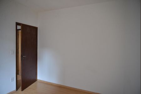 Apartamento à venda com 70m², 2 quartos e 2 vagasQuarto 