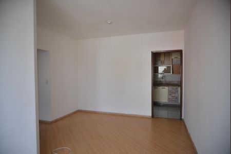 Apartamento à venda com 70m², 2 quartos e 2 vagasSala