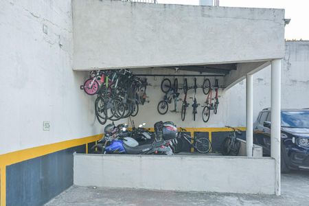 Apartamento para alugar com 75m², 3 quartos e 1 vagaÁrea comum