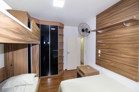 Apartamento para alugar com 120m², 3 quartos e 1 vagaQuarto 2