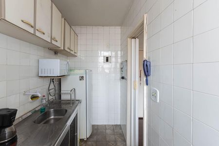 Apartamento à venda com 41m², 2 quartos e sem vagaCozinha e Área de Serviço