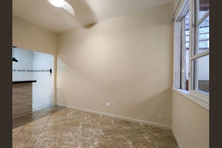 Sala de apartamento para alugar com 1 quarto, 60m² em Tijuca, Rio de Janeiro