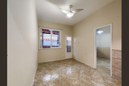 Sala de apartamento para alugar com 1 quarto, 60m² em Tijuca, Rio de Janeiro