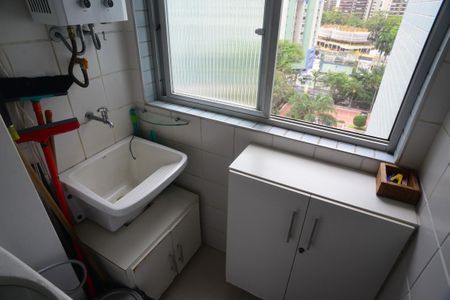 Apartamento para alugar com 60m², 1 quarto e 1 vagaÁrea de Serviço