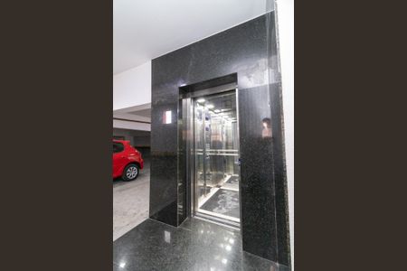 Apartamento para alugar com 40m², 2 quartos e sem vagaÁrea comum - Elevador