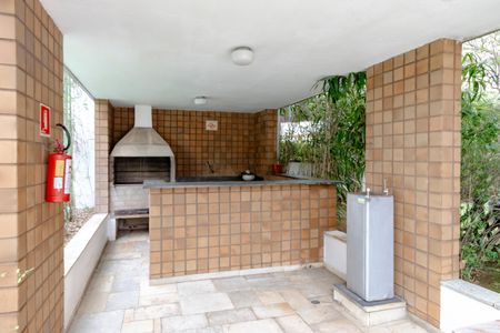 Apartamento à venda com 75m², 2 quartos e 2 vagasÁrea comum - Churrasqueira