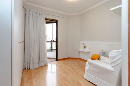 Apartamento à venda com 75m², 2 quartos e 2 vagasSuíte